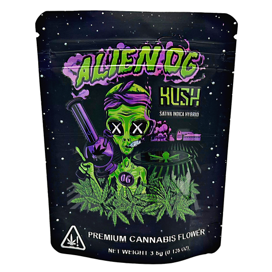 3.5G Mylar Bags, herb Mylar Bags, Where to buy mylar bags, Custom mylar bags near me, Mylar Bags Wholesale. Alien-themed herb packaging with green alien character and 'Alien OG Kush' branding.