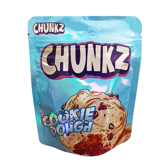 3.5G Mylar Bags, herb Mylar Bags, Where to buy mylar bags, Custom mylar bags near me, Mylar Bags Wholesale. Packaging of Chunkz Cookie Dough with a blue background