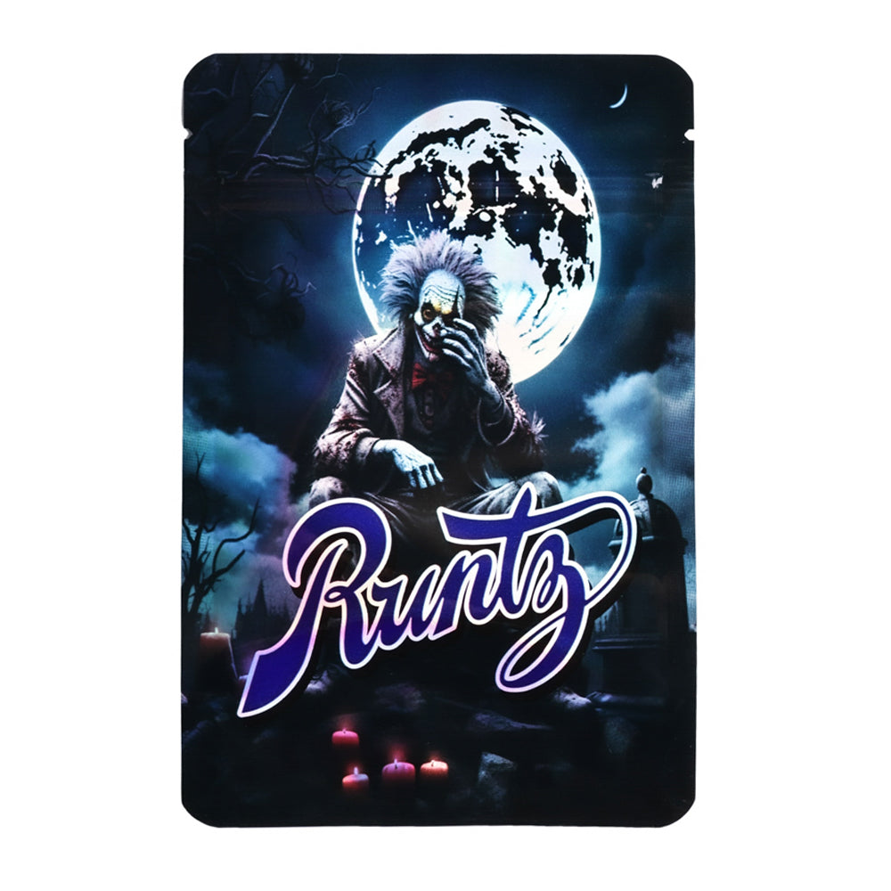 Mylar bag 7g, herb Mylar Bags, Where to buy mylar bags, Custom mylar bags near me, Mylar Bags Wholesale. Product packaging with a character under a moonlit sky and the word 'Ravent' displayed.