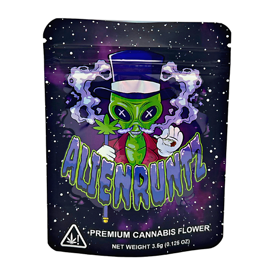 3.5G Mylar Bags, Cannabis Mylar Bags, Where to buy mylar bags, Custom mylar bags near me, Mylar Bags Wholesale. Alienruntz premium cannabis flower packaging with an alien character on a dark background